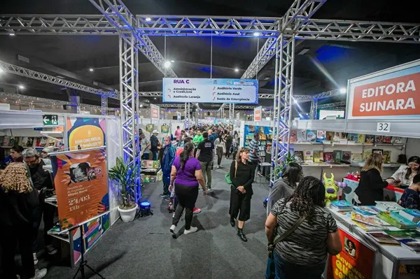 Região: DESTAQUE 4ª Bienal do Livro de Guarulhos traz 150 horas de atividades gratuitas