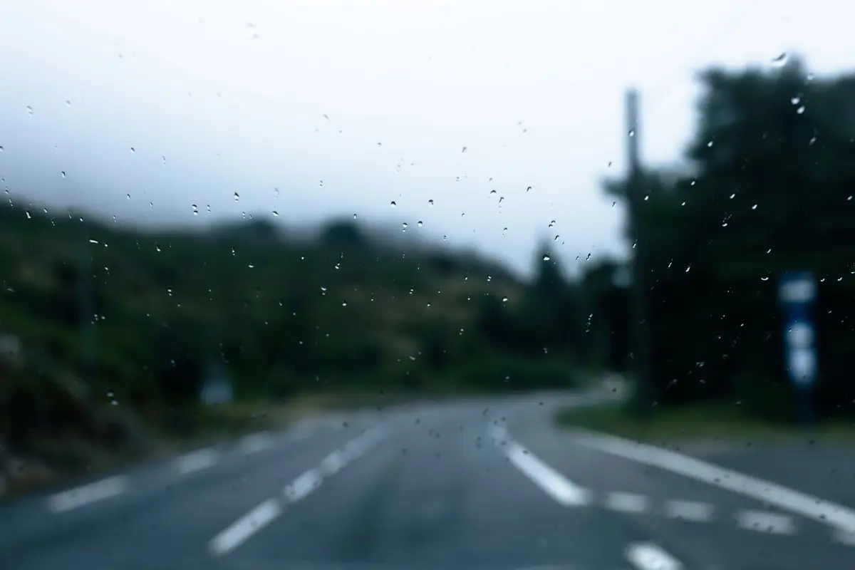 Entenda: DESTAQUE Feriado de Finados terá chuva e calor em quase todo o país