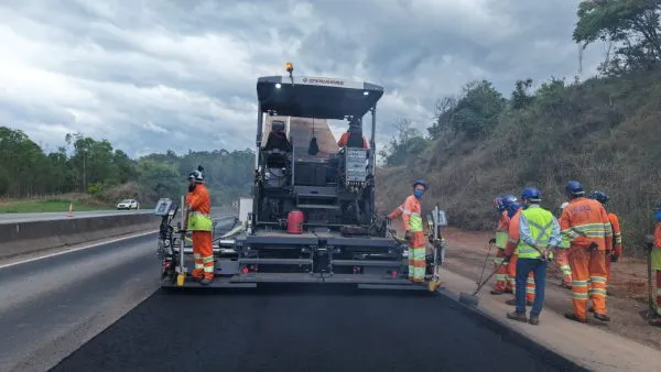 Entenda: Rodovia Fernão Dias tem cronograma de obras e interdições até outubro