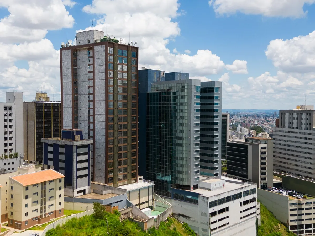 Fim da escala 6x1 altera regras trabalhistas no país