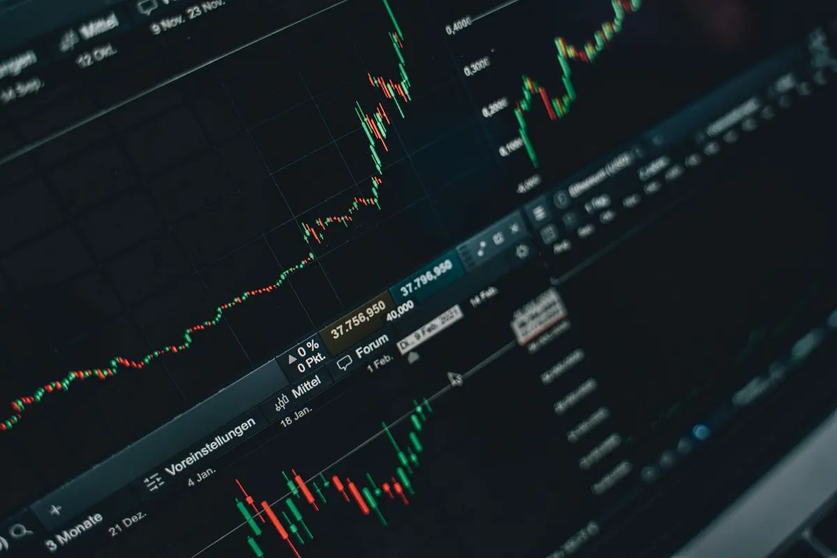 Governo avalia mudanças na tributação de investimentos isentos