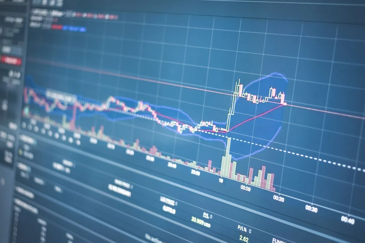 Queda nos juros e instabilidade paralisam o Tesouro Direto